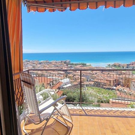 Thekeystudio, La Casa Del Mare Azzurro With Seaview เวนติมิญา ภายนอก รูปภาพ